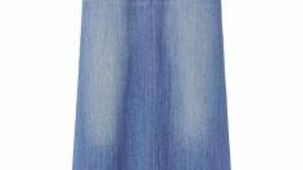 Uniqlo blue denim jeans-style A-line skirt. 