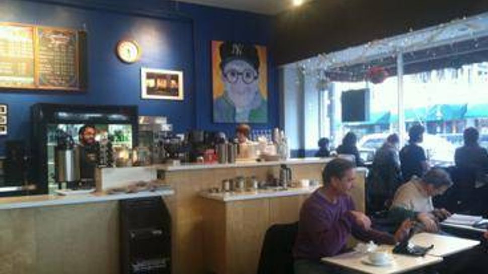 Brothers' K Coffee shop in Evanston, Ill., attracts poker players and writers.