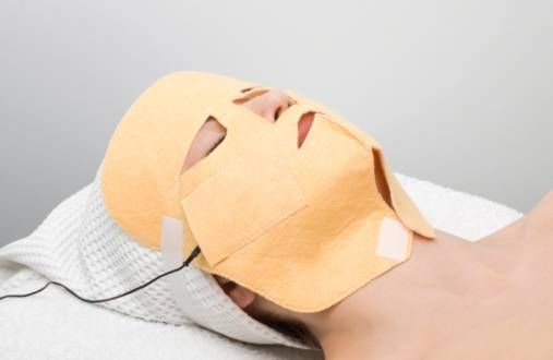 facial mask electrophoresis procedure