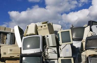 pile of old electronics