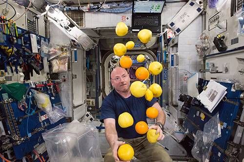 Scott Kelly Juggles Fruit aboard the ISS