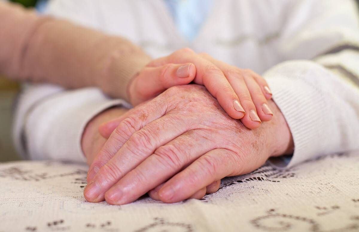 How To Become A Geriatric Care Manager