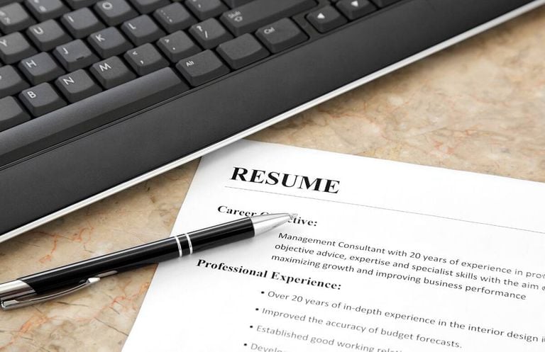 How to Build a Skills List for Your Resume When Job Hunting