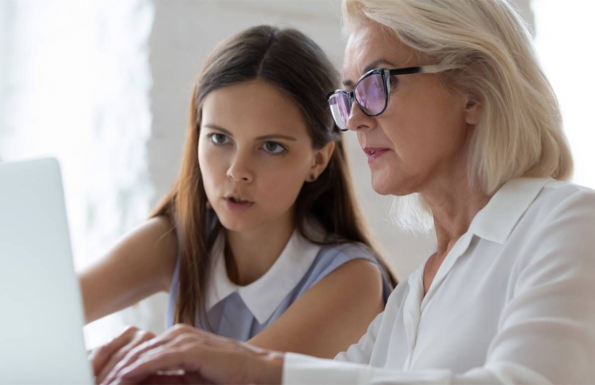 What Women Need to Know When Working With a Financial Advisor