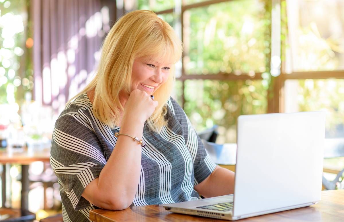 life coach on laptop