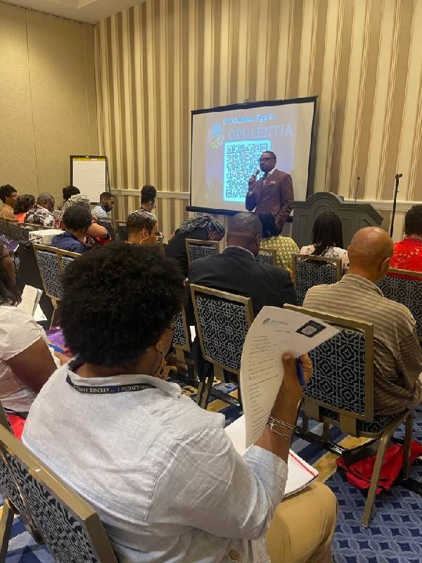 Nick Abrams teaching at a federal employee workshop. Next Avenue, federal workers firing, what to do