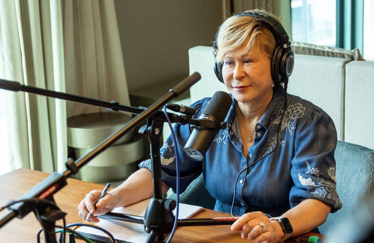 The Simpsons. Next Avenue, Yeardley Smith