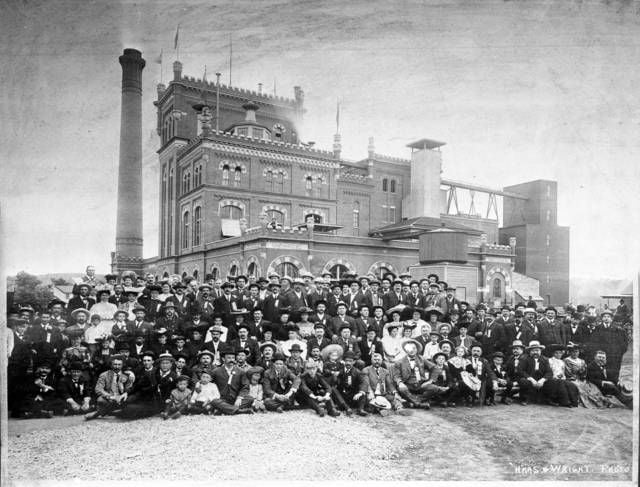Eleventh Annual Convention of the Retail Liquor Dealers at Schmidt Brewery 1905 | Photo courtesy of the Minnesota Historical Society