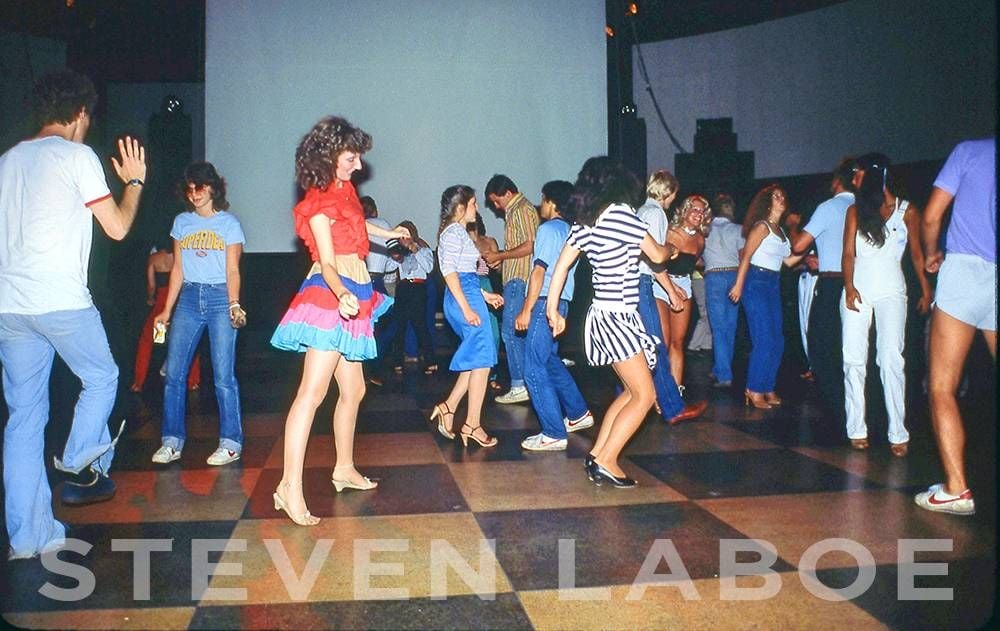 Summer fashion trendsetters on the Dance Floor! First Avenue, July 1982.
