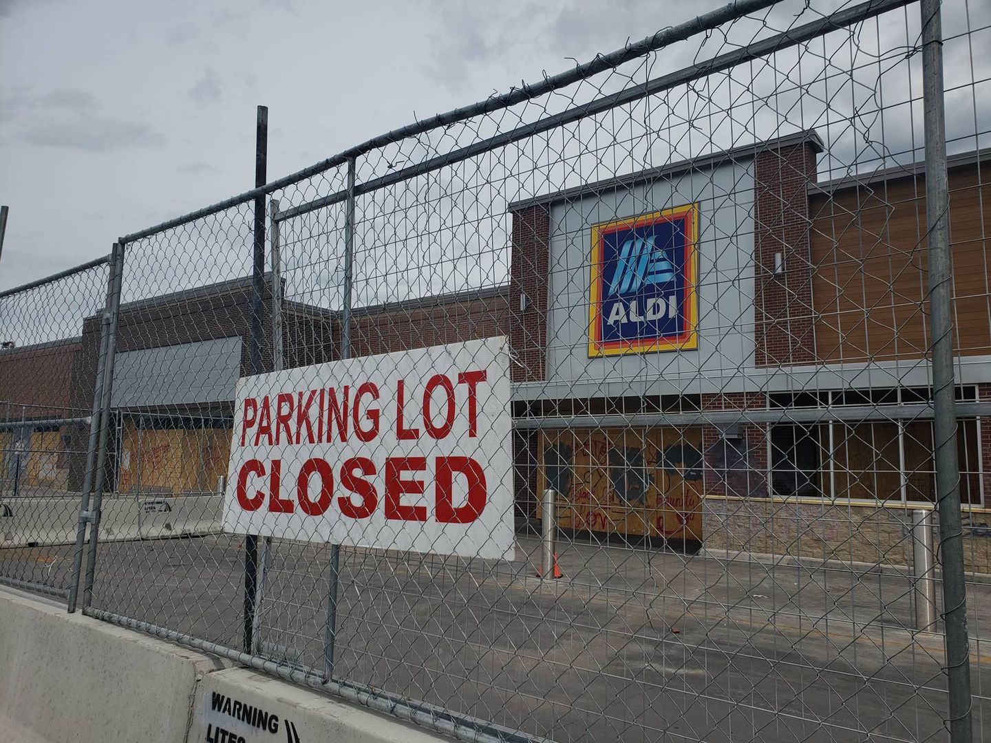 A closed down Aldi grocery store along Lake Street