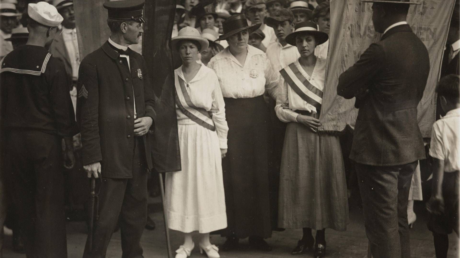 Arrest of White House pickets Catherine Flanagan of Hartford, Connecticut (left), and Madeleine Watson of Chicago (right).