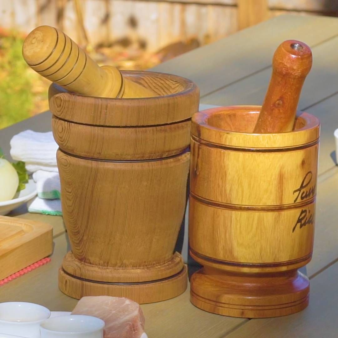 In retirement, Nettie's dad has taken to making mortar and pestles from fallen trees in his yard! See his handy work pictured on the left.